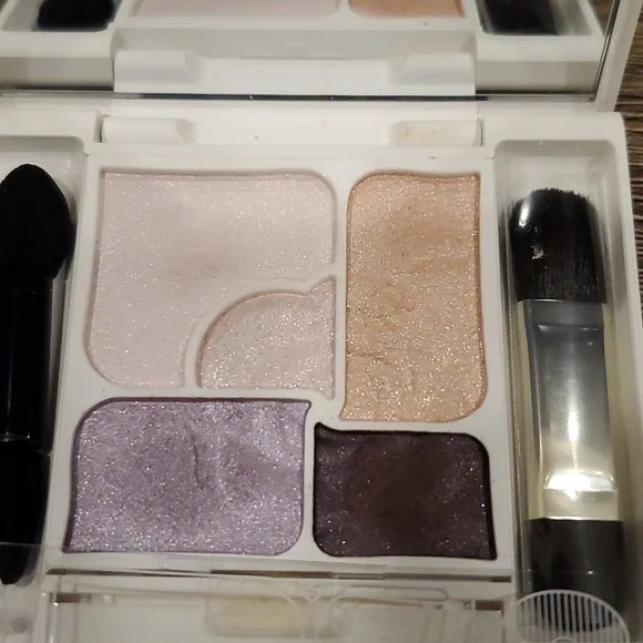 Coffret D'or eyeshadow palette - Picture 2 of 4